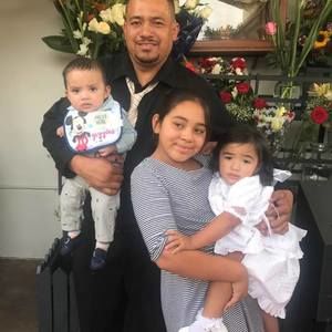 Meet your Posher, Esaul